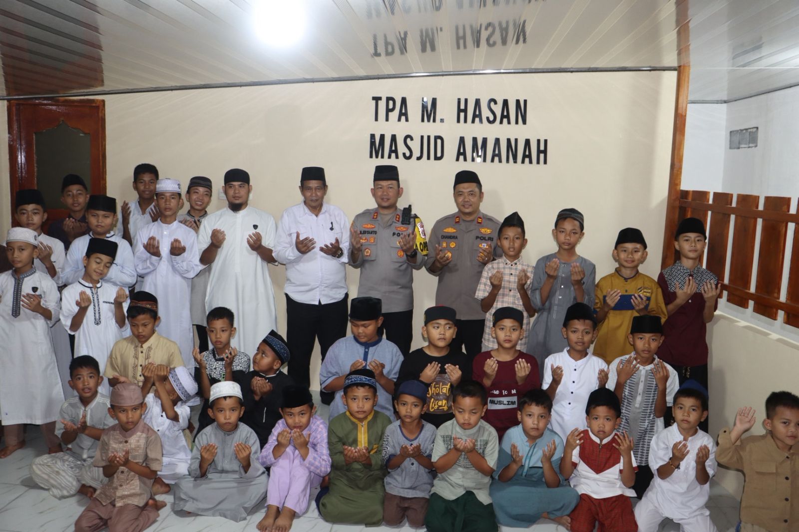 Kapolres Lahat Resmikan Renovasi Masjid Amanah Serta Pembangunan TK-TPA Polsek Merapi.